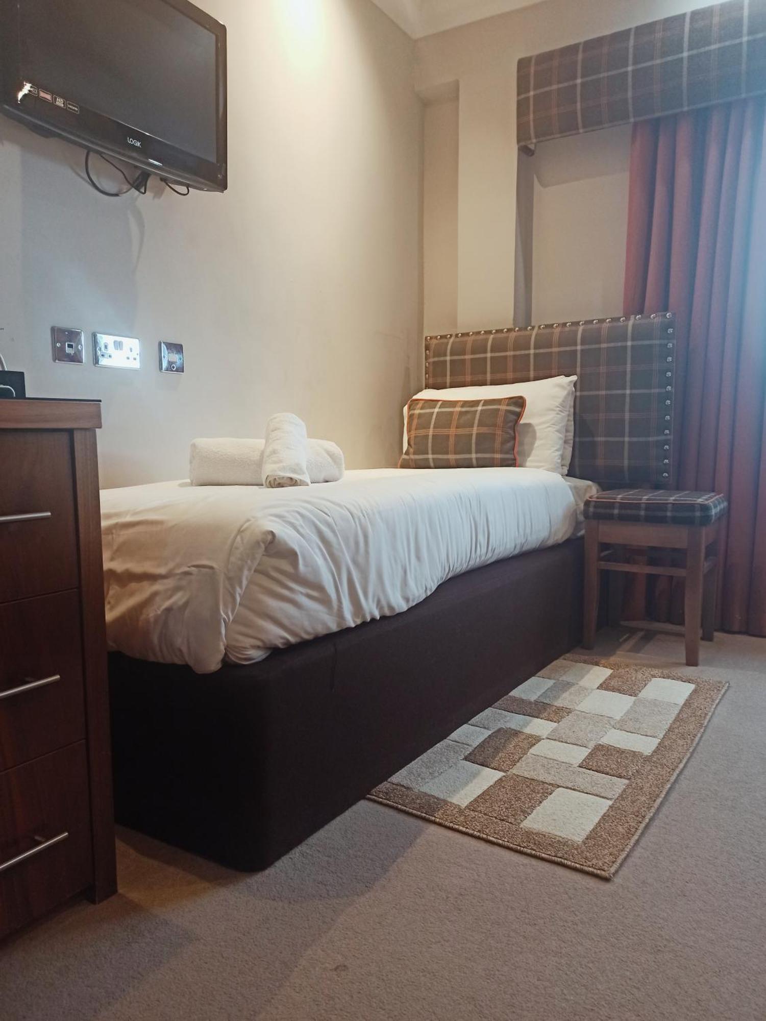 Anchor Hotel And Seabed Restaurant Tarbert  Ngoại thất bức ảnh