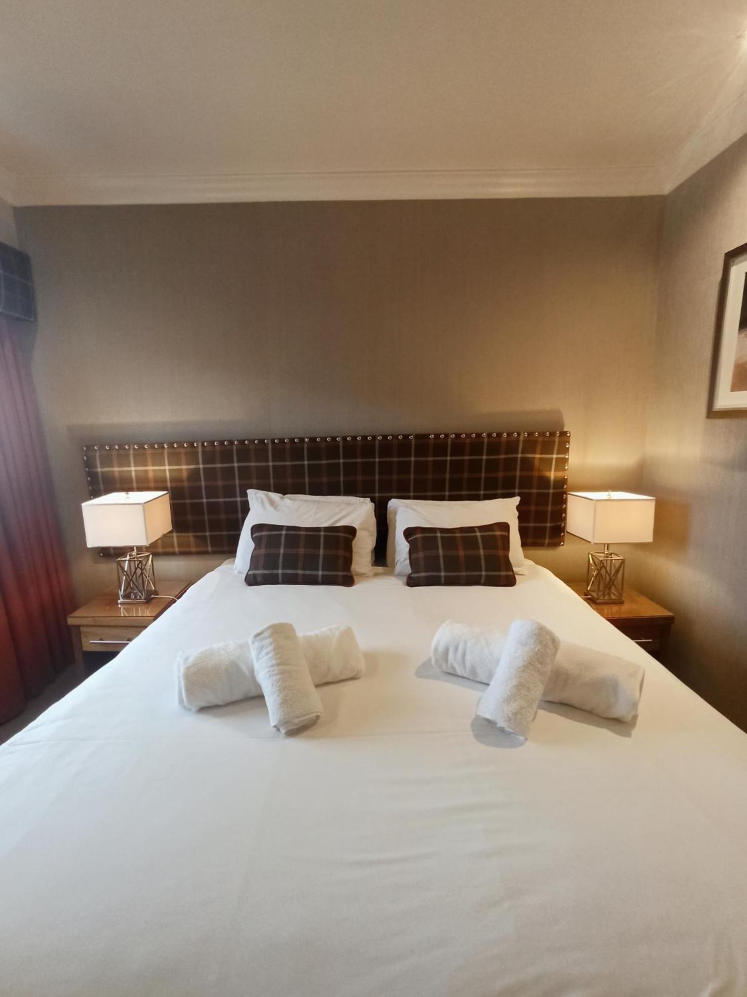 Anchor Hotel And Seabed Restaurant Tarbert  Ngoại thất bức ảnh