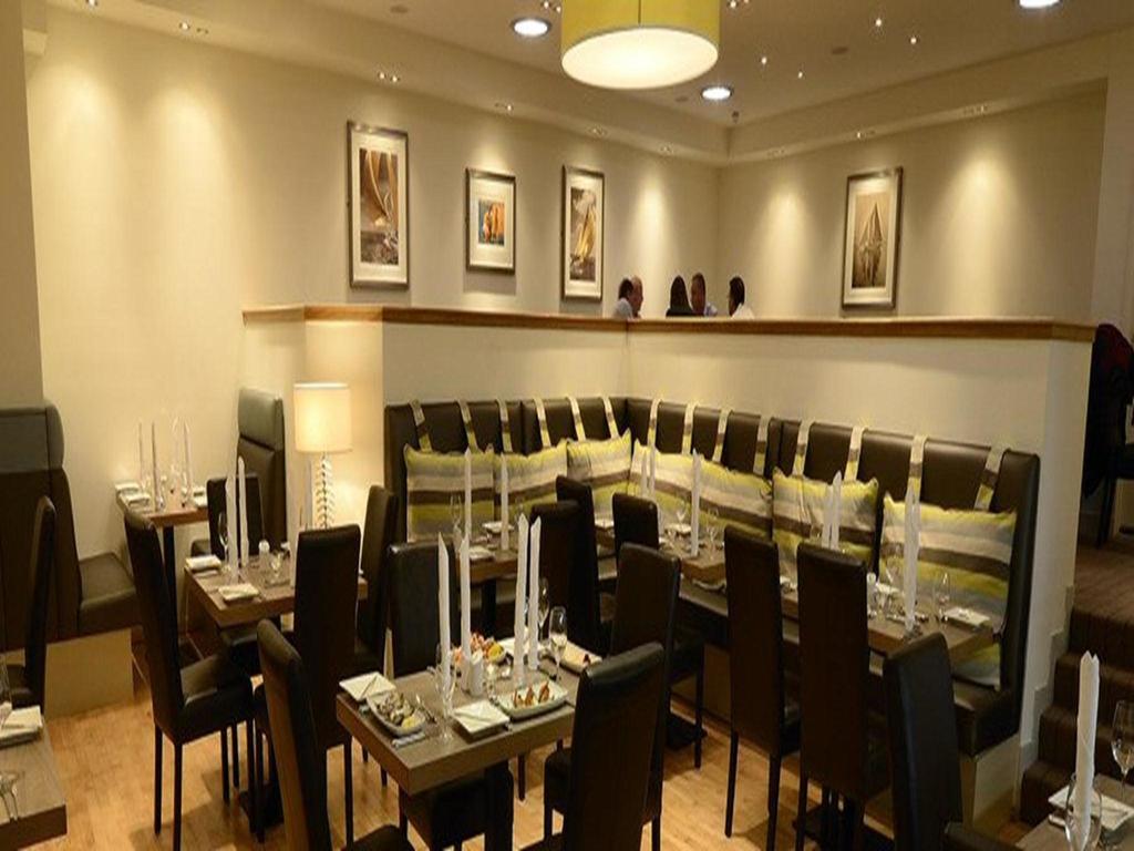 Anchor Hotel And Seabed Restaurant Tarbert  Ngoại thất bức ảnh
